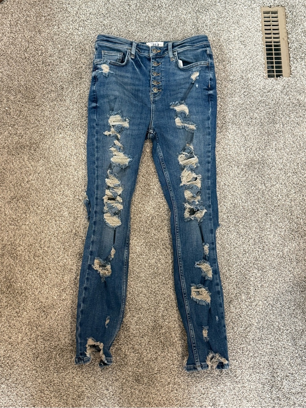 We the Free Distressed Skinny Jeans - size 29